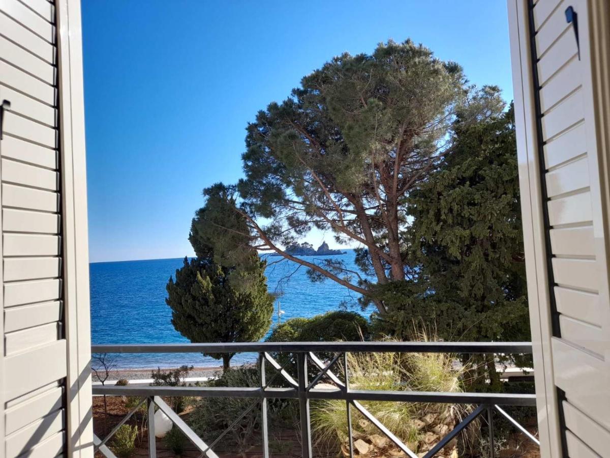 Luxbeachfront Petrovac Luaran gambar